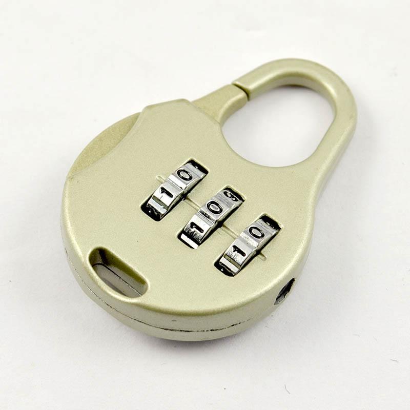 Factory direct sales custom metal  key chain