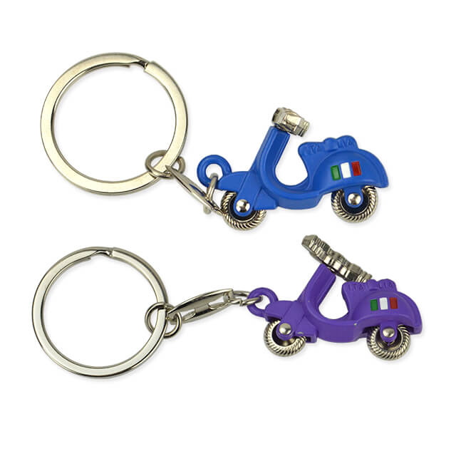 China Supplier Wholesale Custom Shape Souvenir Metal Keychain