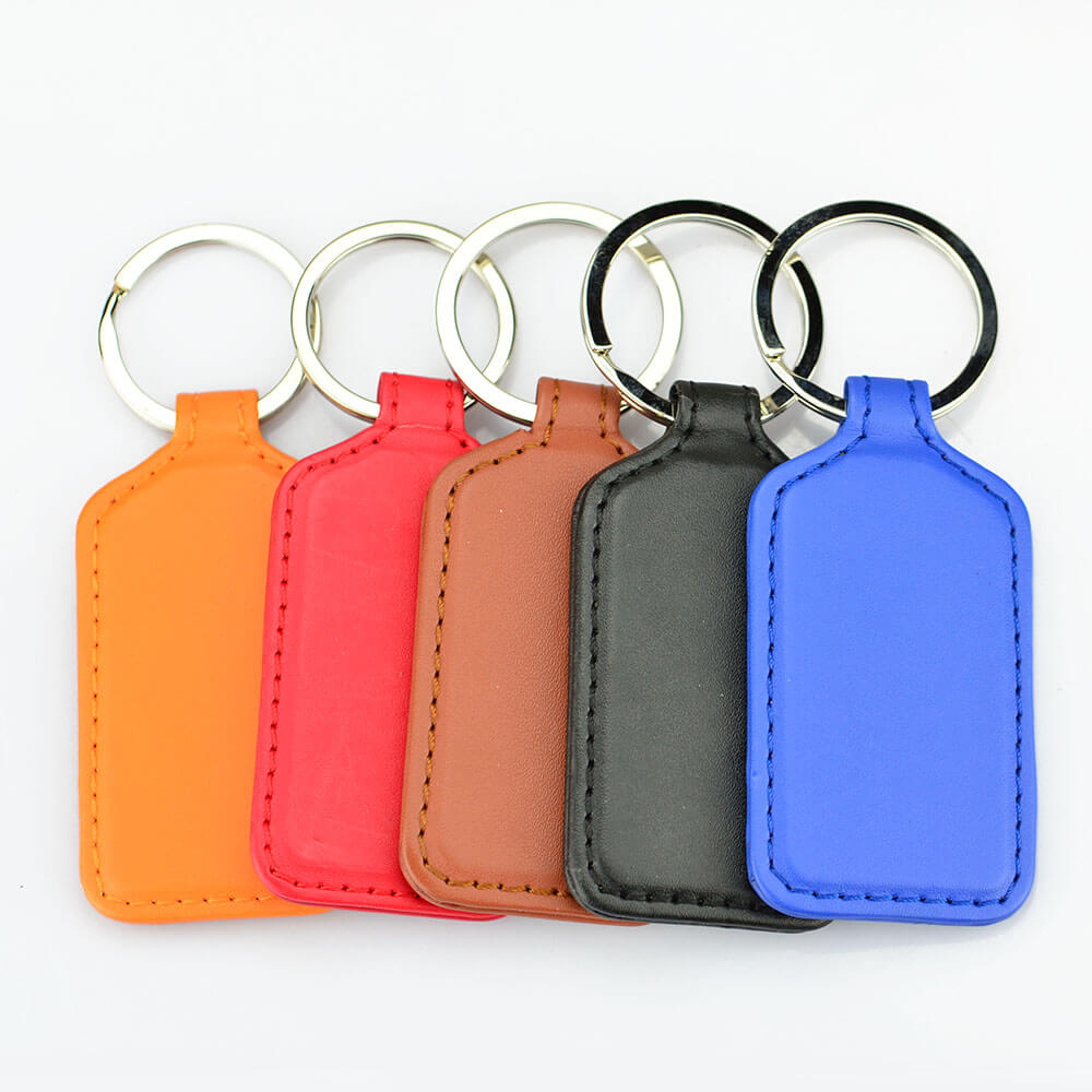 Factory Custom Logo Car Key Tag Round Keyring Pu Leather Keychains