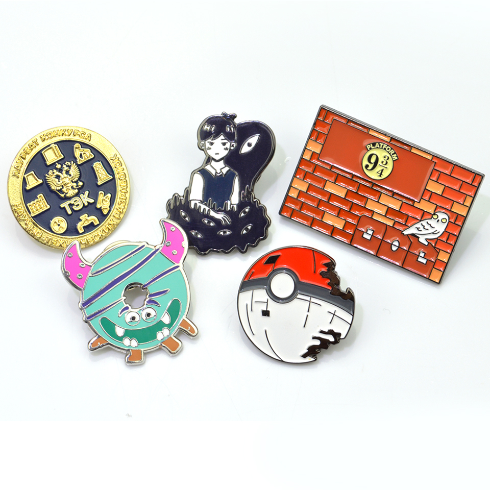 Fashion Cheap OEM Cartoon Anime Character Metal Soft Enamel Pin Badge