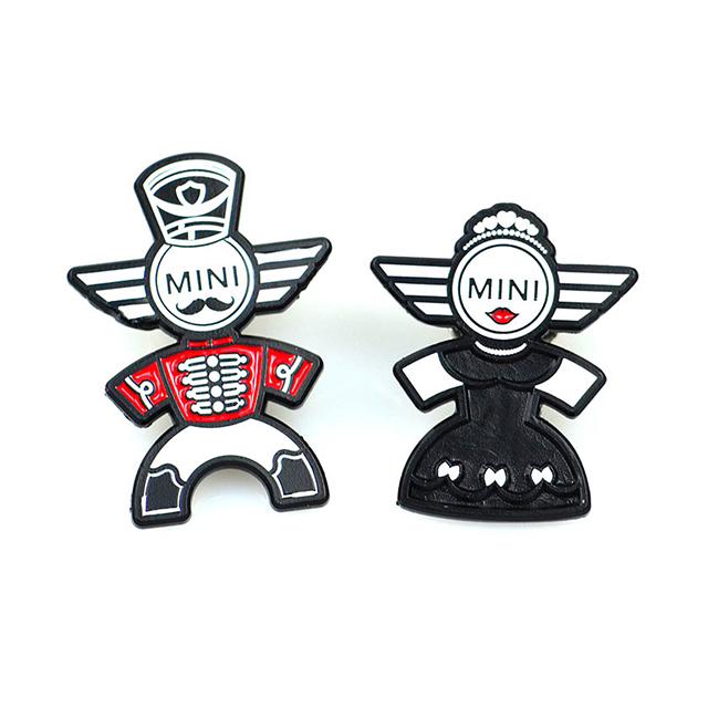 Wholesale Cute Animal New Design Lapel Pin Metal Badge Custom Hard Enamel Pin
