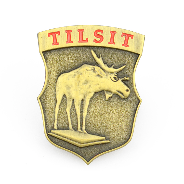 Wholesale Cute Animal New Design Lapel Pin Metal Badge Custom Hard Enamel Pin