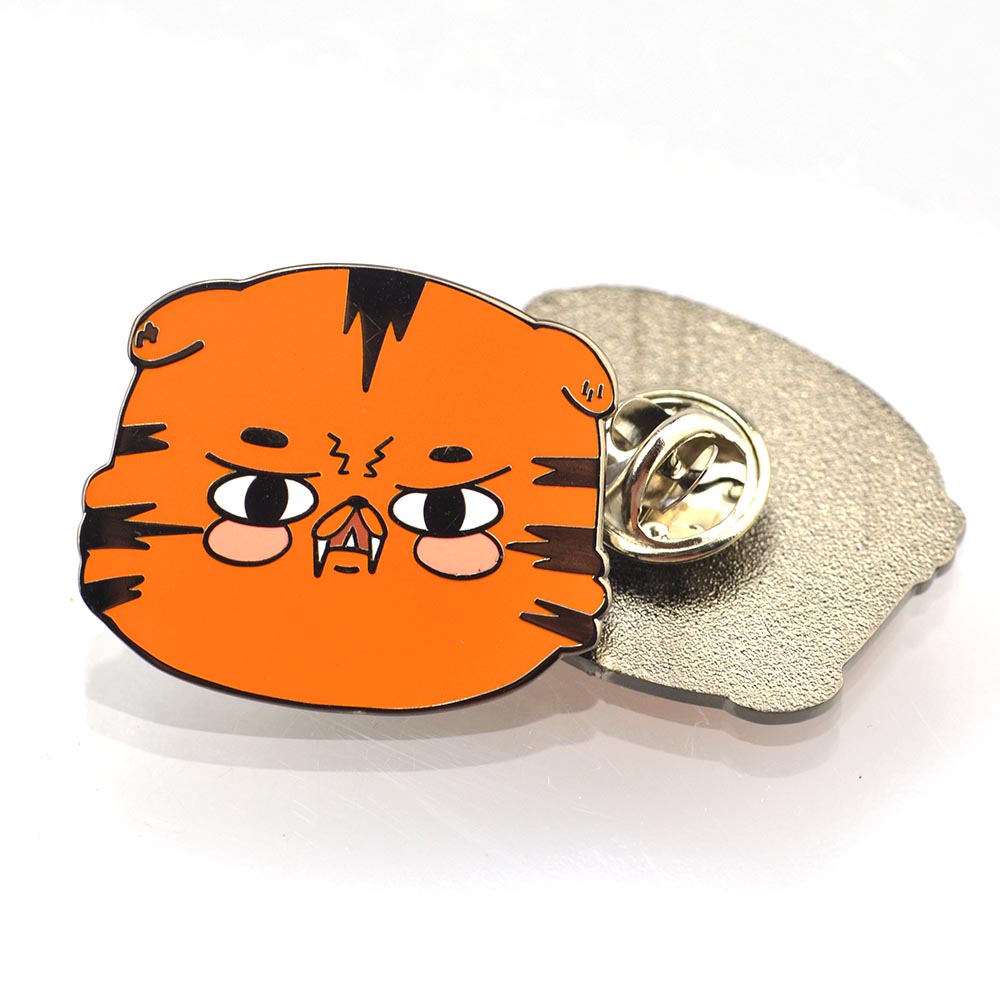 Wholesale Manufacturer Decorative Gifts Reasonable Price Mini Lapel Brooch Pins For Hats Custom Logo