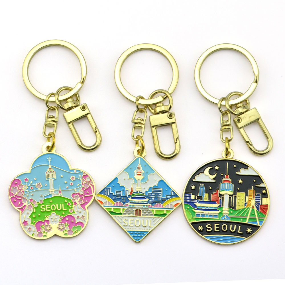 Custom Design High Quality Enamel Metal Keychain Wholesale Low Moq Light Keychain Ring