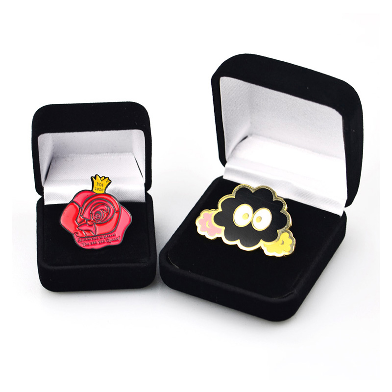 20-Years Manufacturer Custom Fashion Pins Broches Pins Anime
