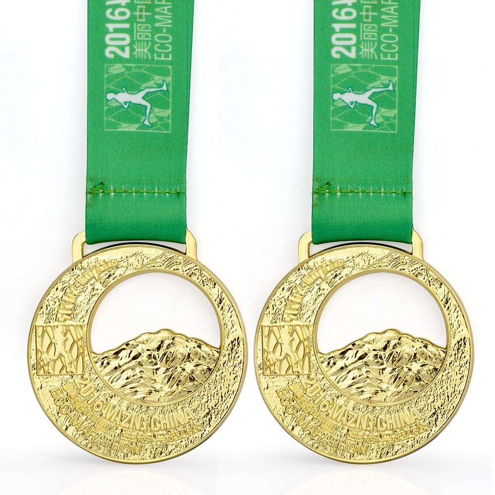 Wholesale Personalized Medals Award Sports Football Design Your Own Logo Metal Soccer Medal with Ribbon