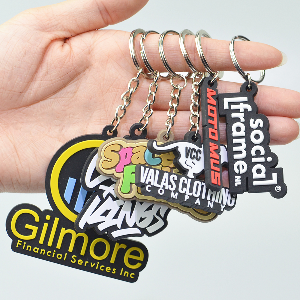 Wholesale New Design 3D PVC Keychains Silicone Alphabet Rubber Keytag Ring Promotional Keychain Custom Logo