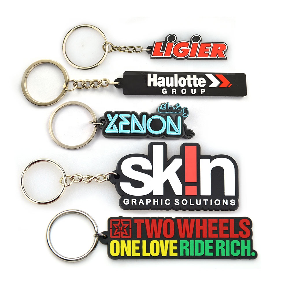 Factory Fashion Rubber Key Chain Promotional PVC Keychains Silicone Keyrings with Custom Logo for Carabiners