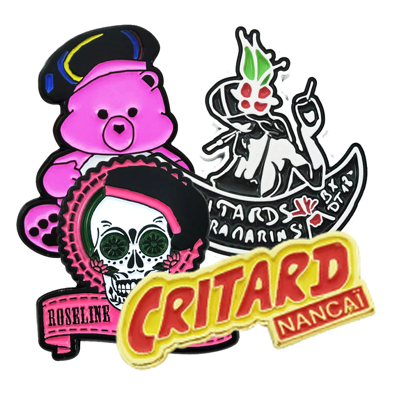 Free Sample Customized Cute Animal Mascot Metal Badge UV Printed Glitter Enamel Pins Christmas Birthday Parties Valentine's Day