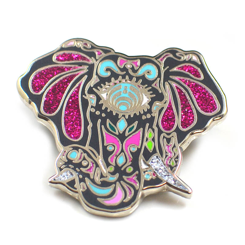 High Quality Souvenir Custom Logo Metal Hard Enamel Badge Fashion Jersey Decorative Lapel Pins for Clothes
