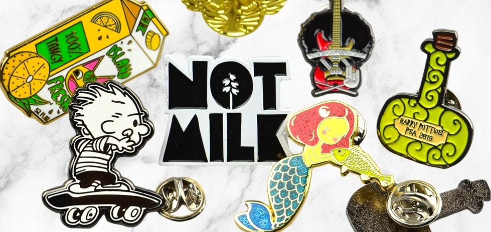 Metal Meets Imagination: Craft Your Signature Badge with ArtiGifts