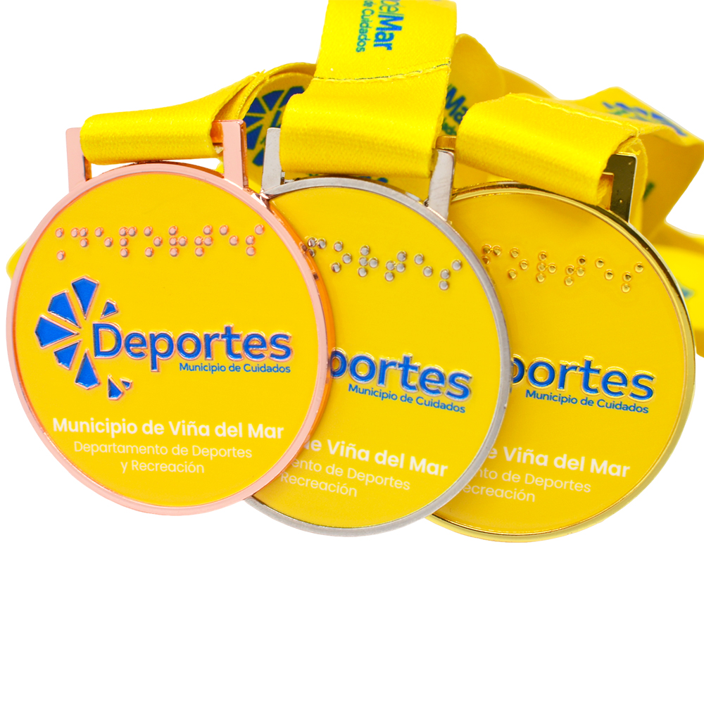 Personalized Metal Medallion Trophies Free Sample Creative Hollowing Out Design Sports Award Medals
