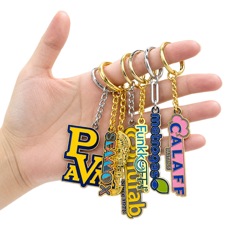 Wholesale Custom 2D 3D Soft Enamel Zinc Alloy Metal Keychain