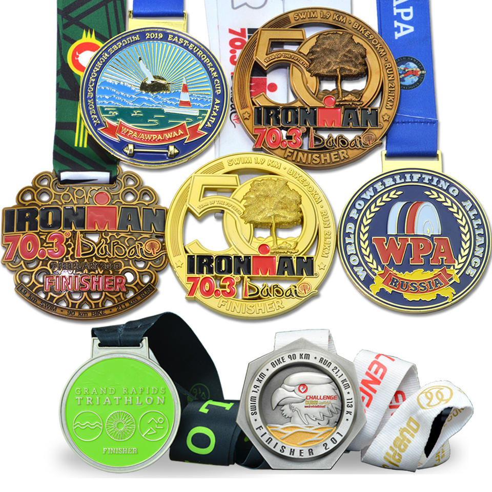 Custom sports medal detail 7