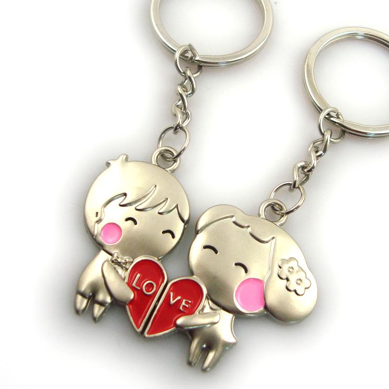 Fashion cheap metal keychain wedding gifts for couple