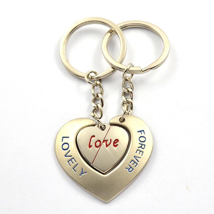 Promotion Customized Love Keychains Keyrings For Him