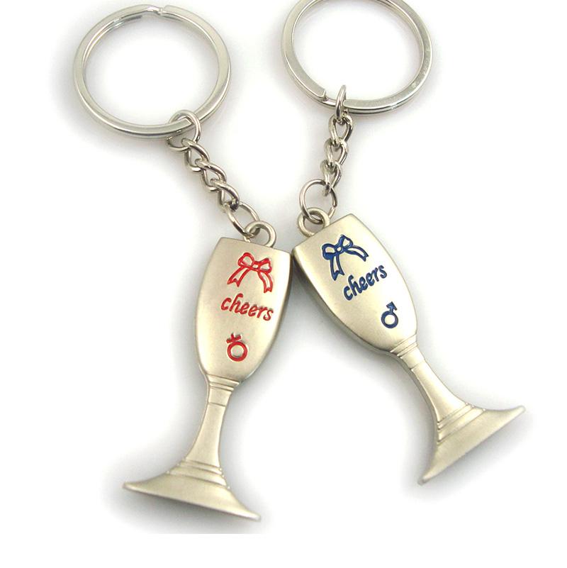 Odm Supplier Personalized Cute Metal Couple Keychain Love