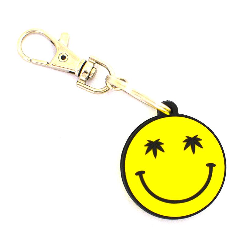 Artigifts Custom Rubber Key Holder Ring Soft Pvc Keychain