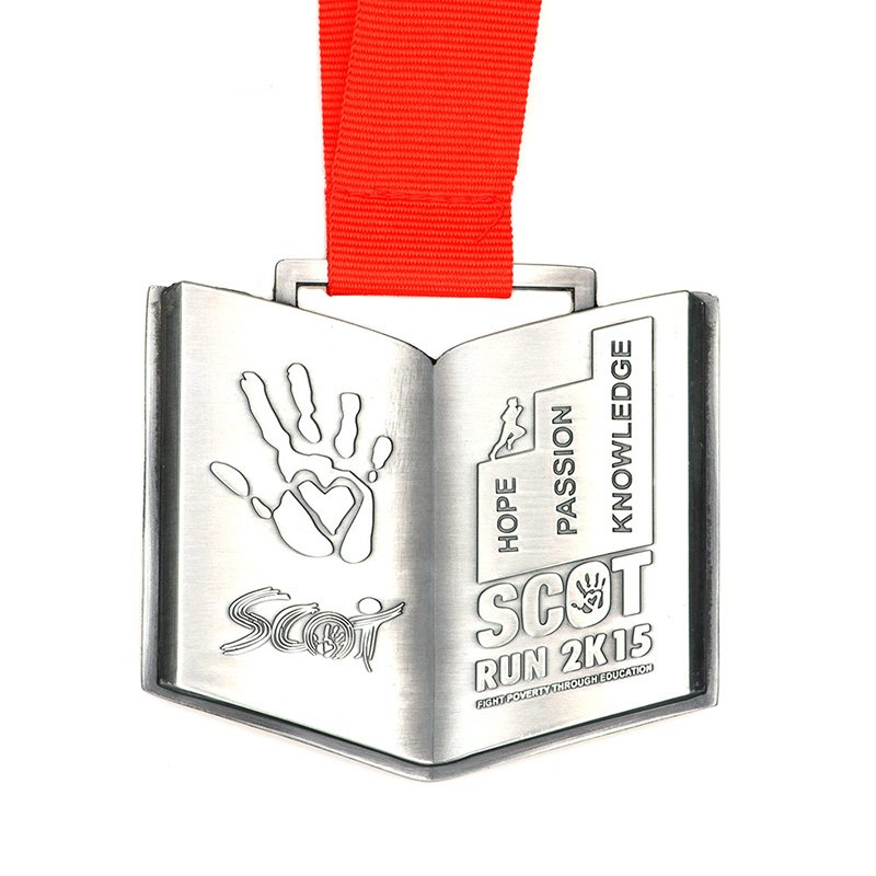 Artigifts Custom Running Medal Bulk Metal Plated Silver Medal